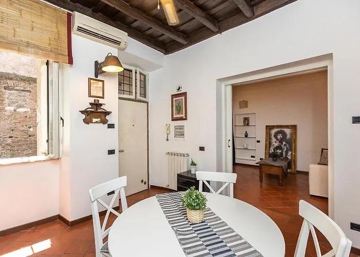 Apartment Lungaretta By In *