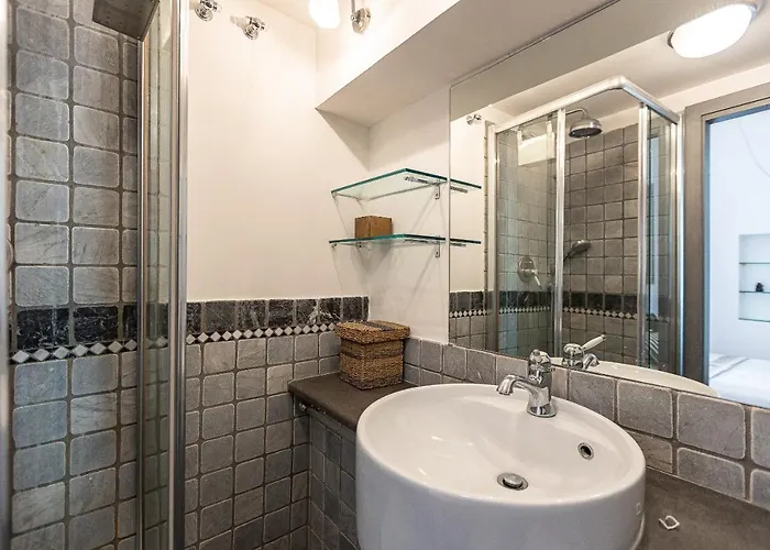 Apartment Lungaretta By In *